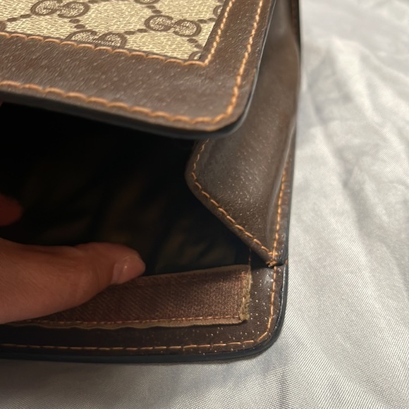 Gucci Parfums 38 Clutch